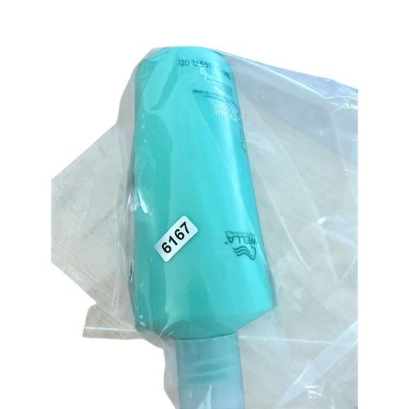 Wella Invigo Volume Boost Hair Crystal Mask With Cotton Extract 16.9 oz - Picture 3 of 3